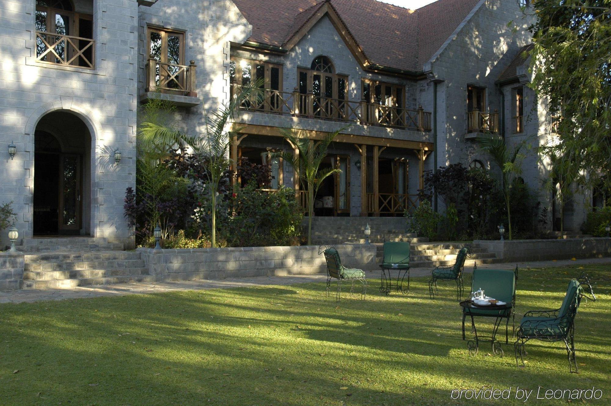 Arusha Serena Hotel Resort & Spa Exterior photo